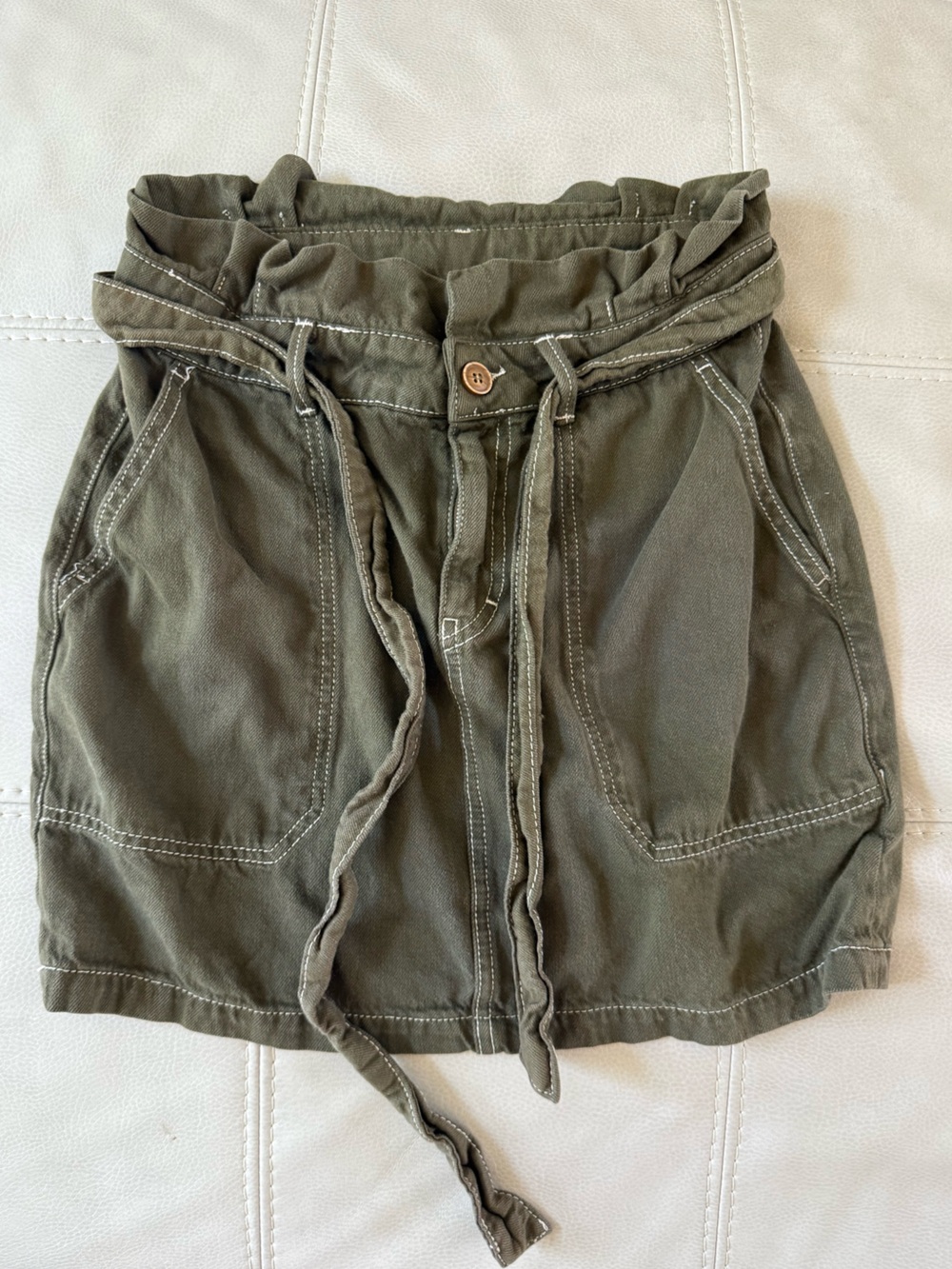 Free People "Splendor in the Grass" paper-bag waist mini skirt Size 8